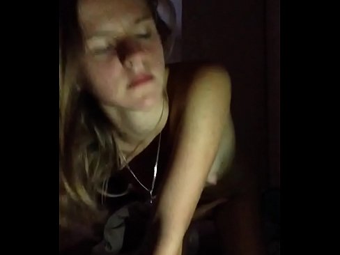 ❤️ En jente onanerer og spermer ❤️ Kvalitetsporno ved no.xlxxporno.ru ❤